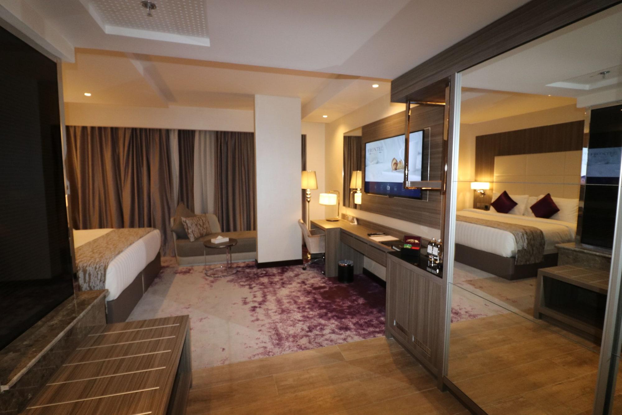 Paradise Elite Hotel Al-Tahlia Джедда Экстерьер фото