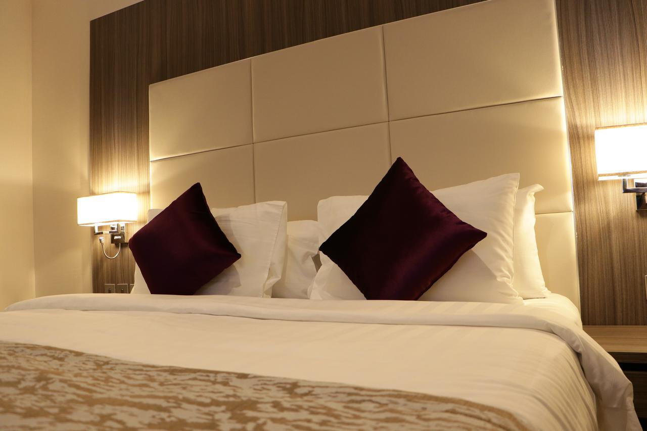 Paradise Elite Hotel Al-Tahlia Джедда Экстерьер фото