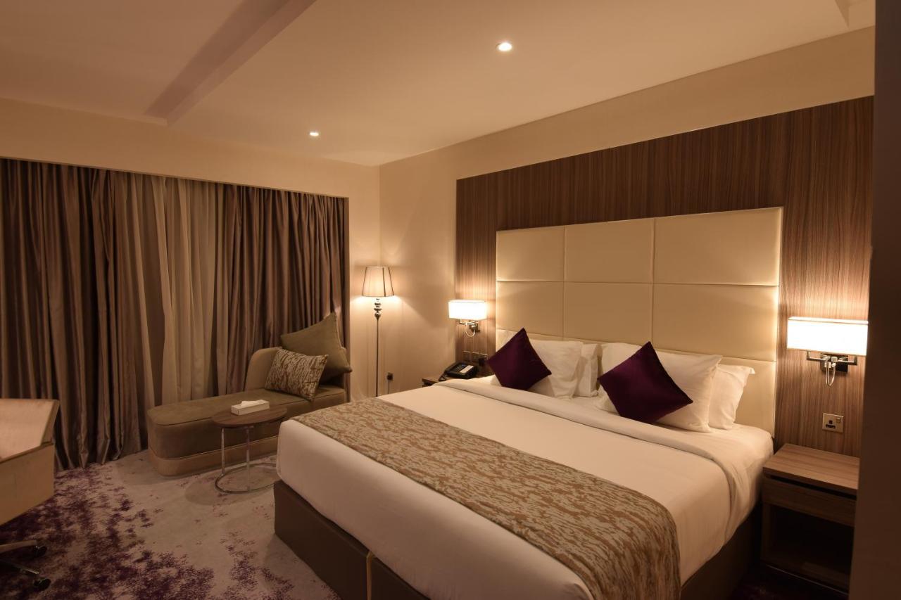 Paradise Elite Hotel Al-Tahlia Джедда Экстерьер фото