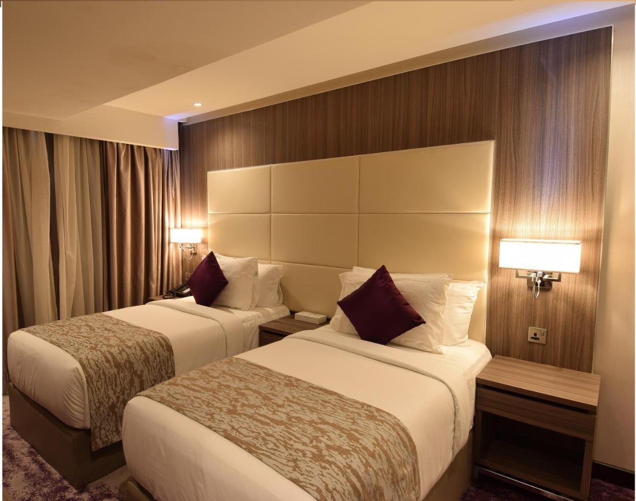 Paradise Elite Hotel Al-Tahlia Джедда Экстерьер фото