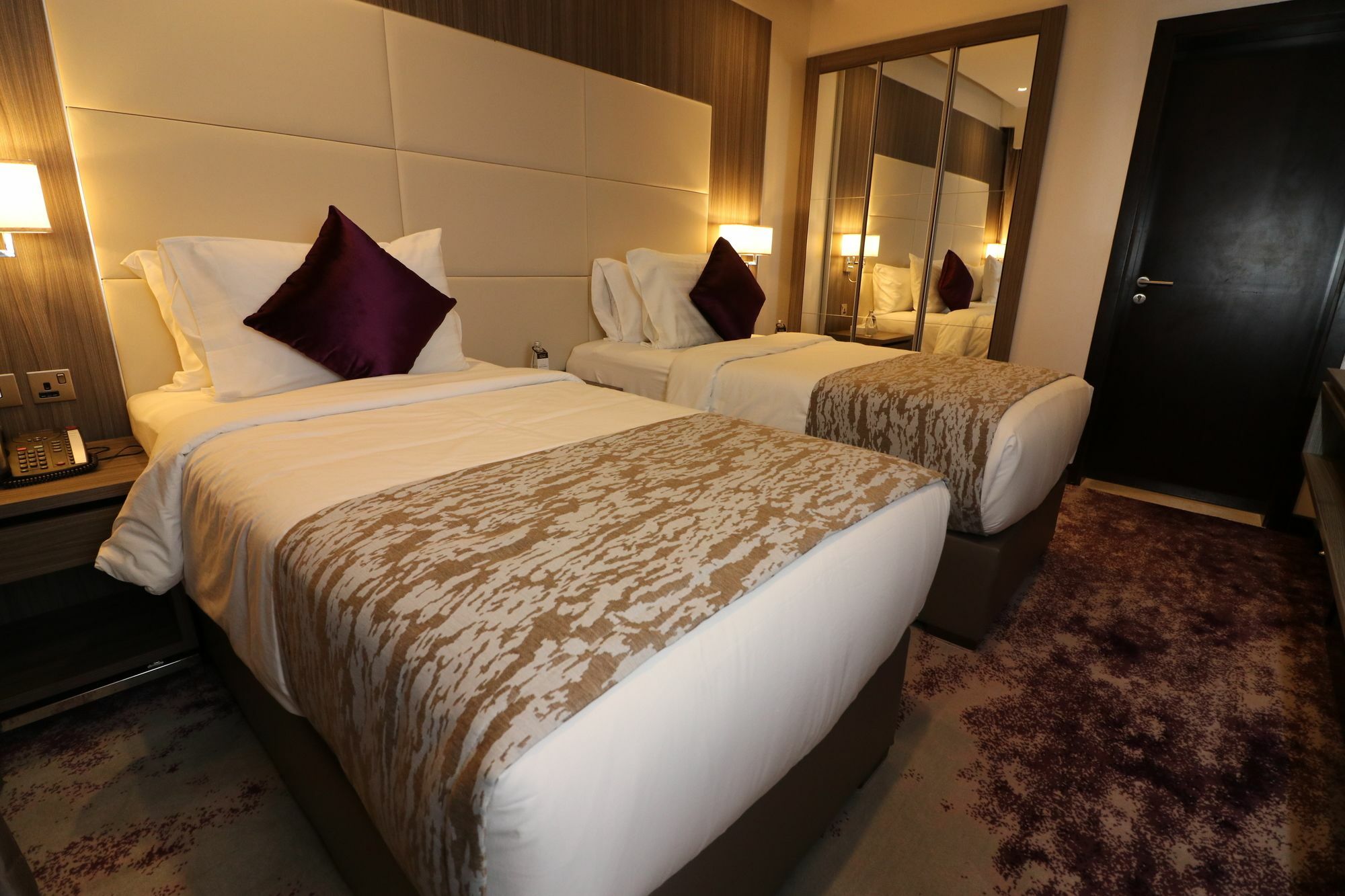 Paradise Elite Hotel Al-Tahlia Джедда Экстерьер фото